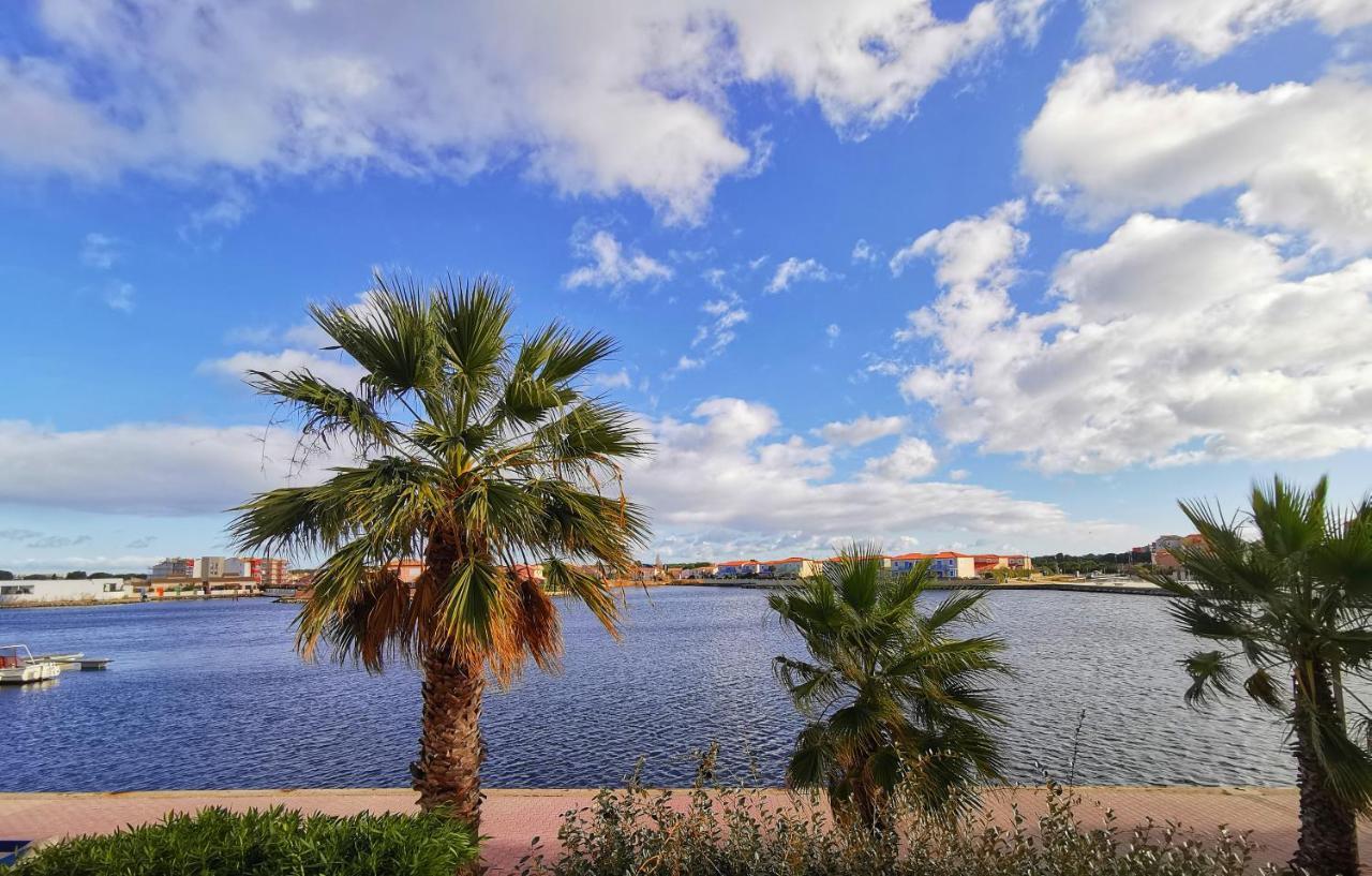Marina Soleil Bleu: Lakeside Apartment with Comfort and Convenience Le Barcares Exterior photo